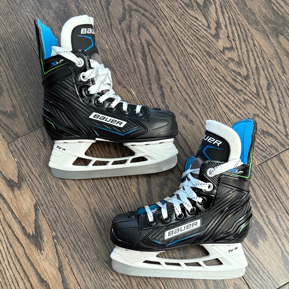 Bauer Youth XLP Black and Blue Hockey Skates with White Laces